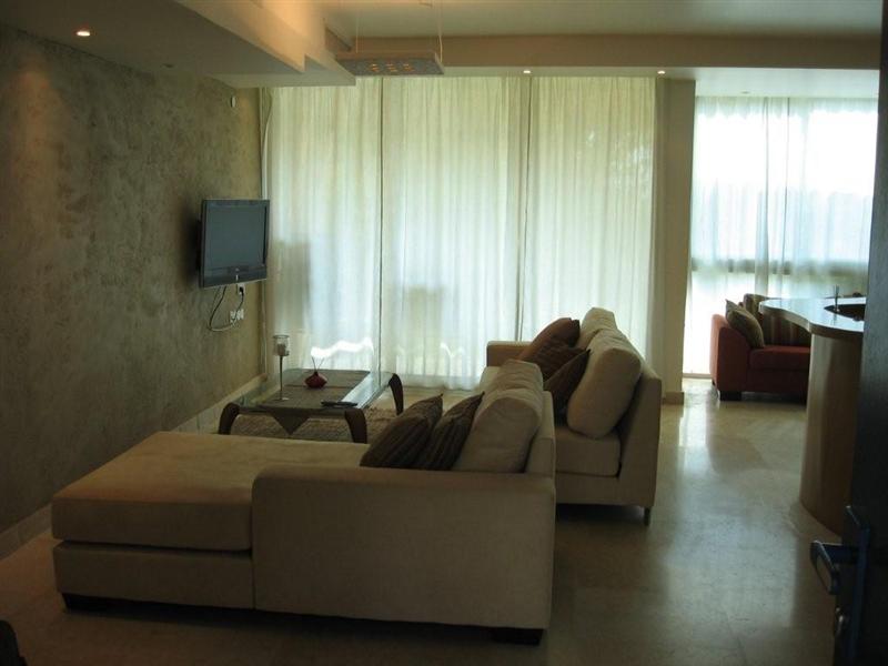 Cottage in caesarea